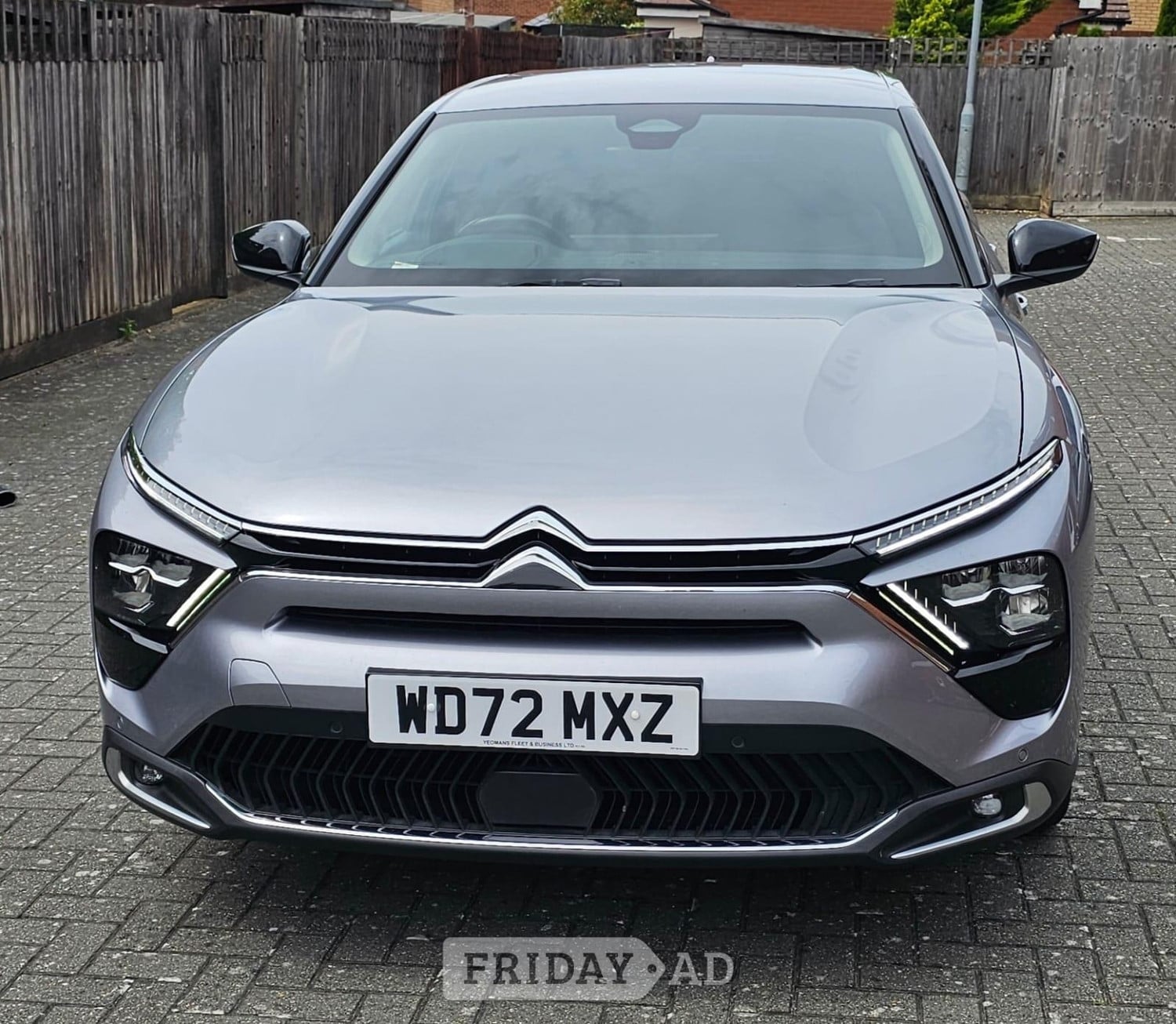 [ berth ]Citroen C5