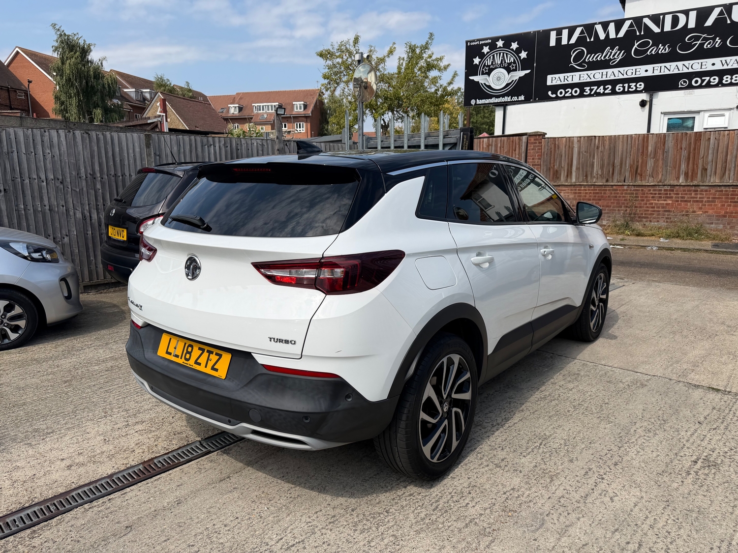 [ berth ]Vauxhall Grandland X