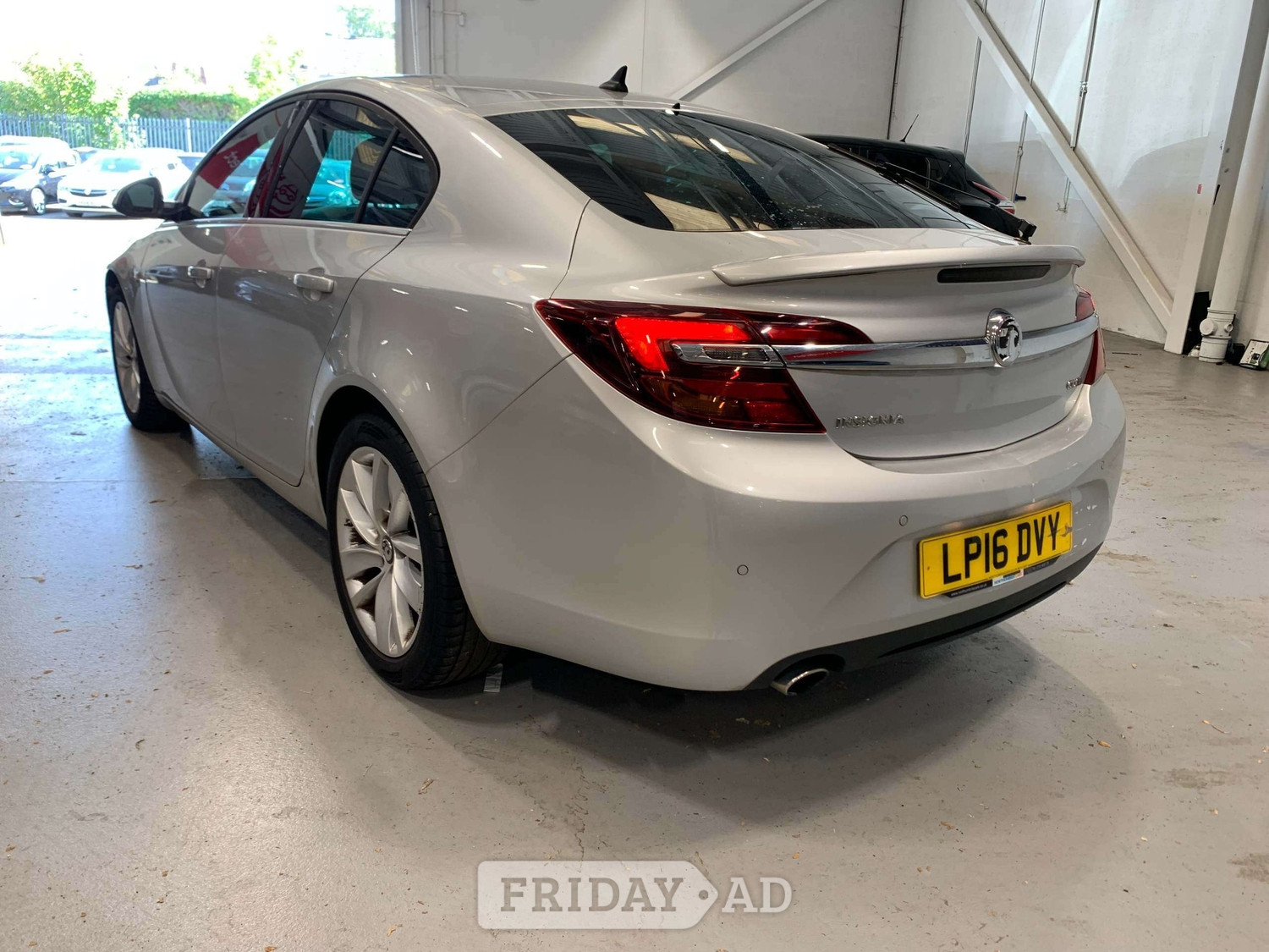 Vauxhall Insignia 2016 - Cars in Portsmouth