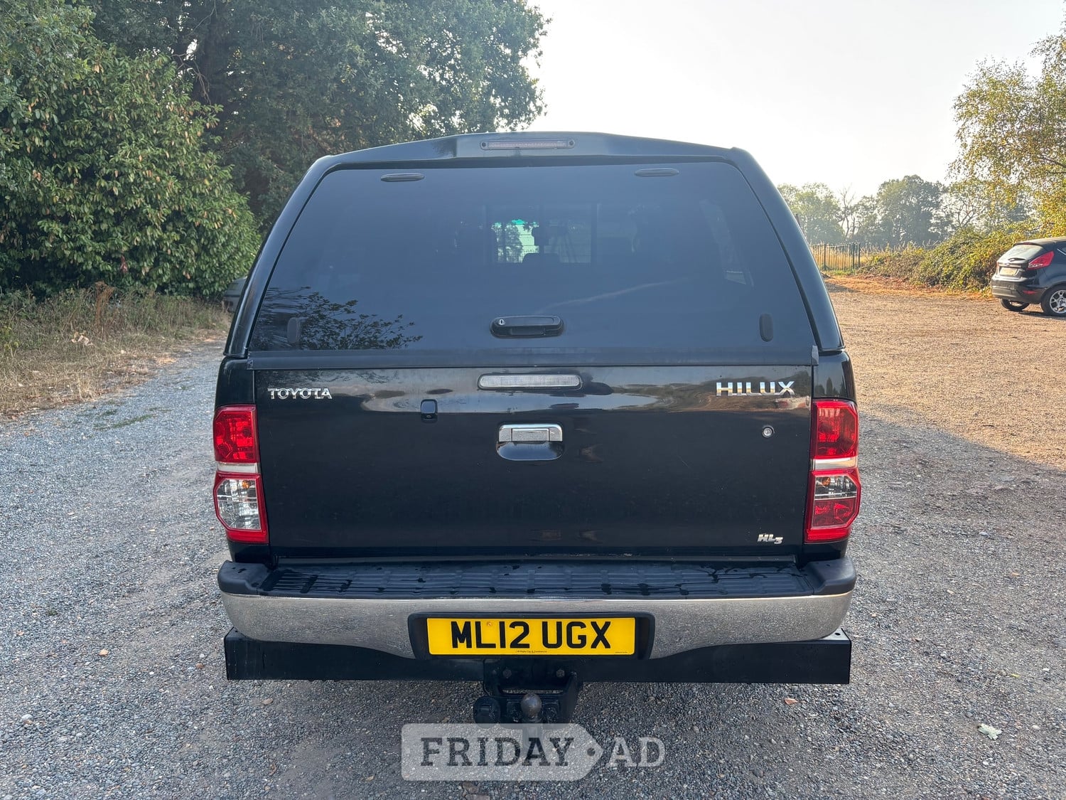 Toyota Hilux 2012 - Vans & Commercial Vehicles in Dorking