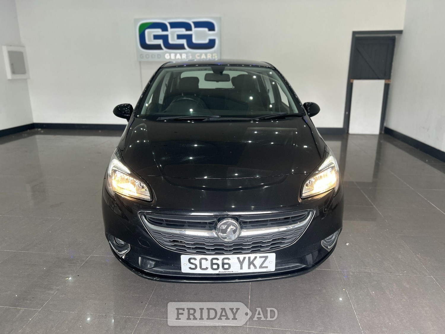 [ berth ]Vauxhall Corsa