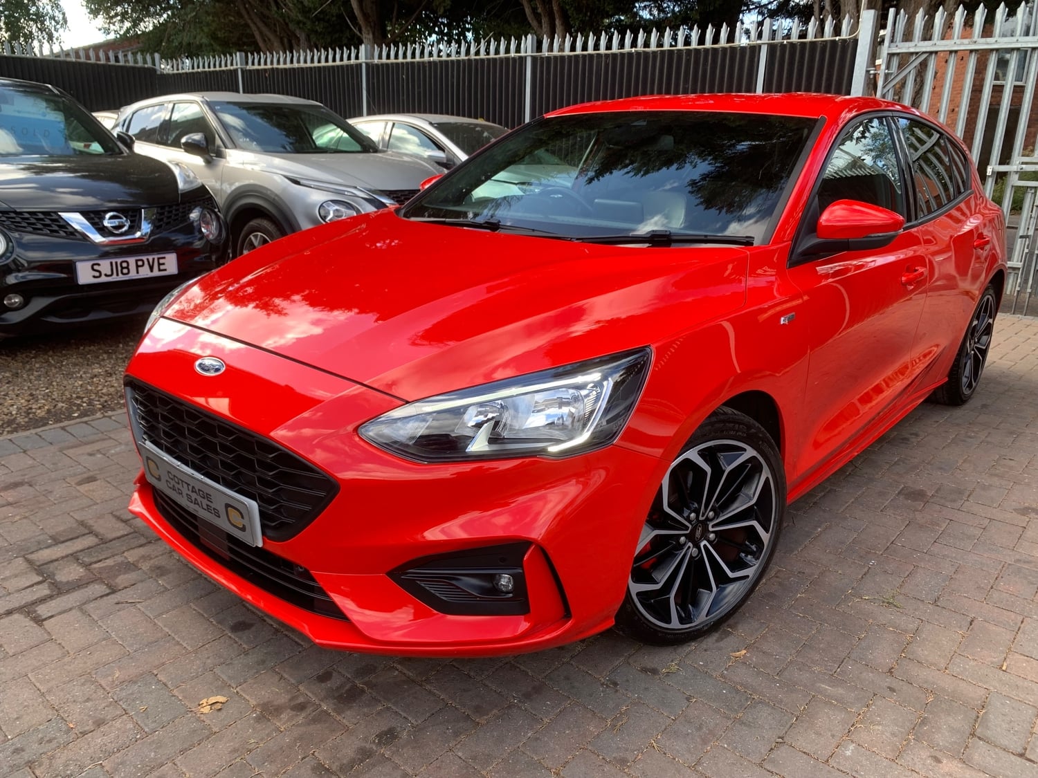 [ berth ]Ford Focus