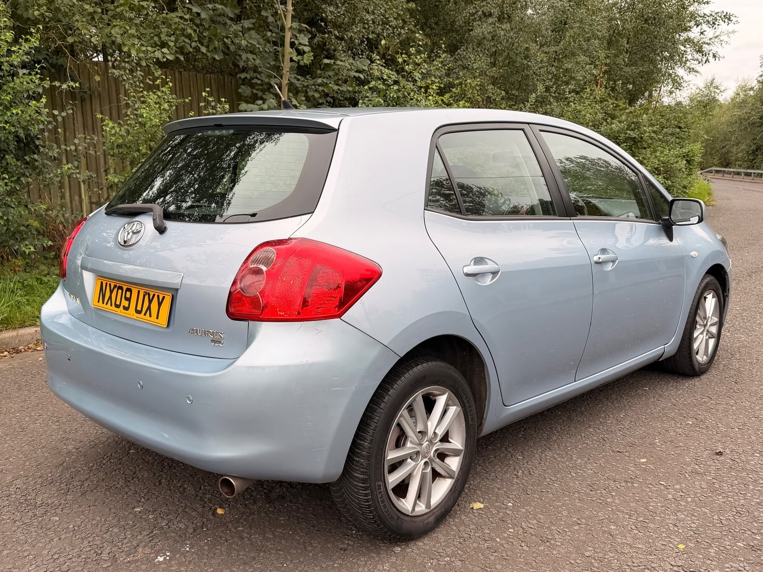 Toyota Auris 2009 - Cars
