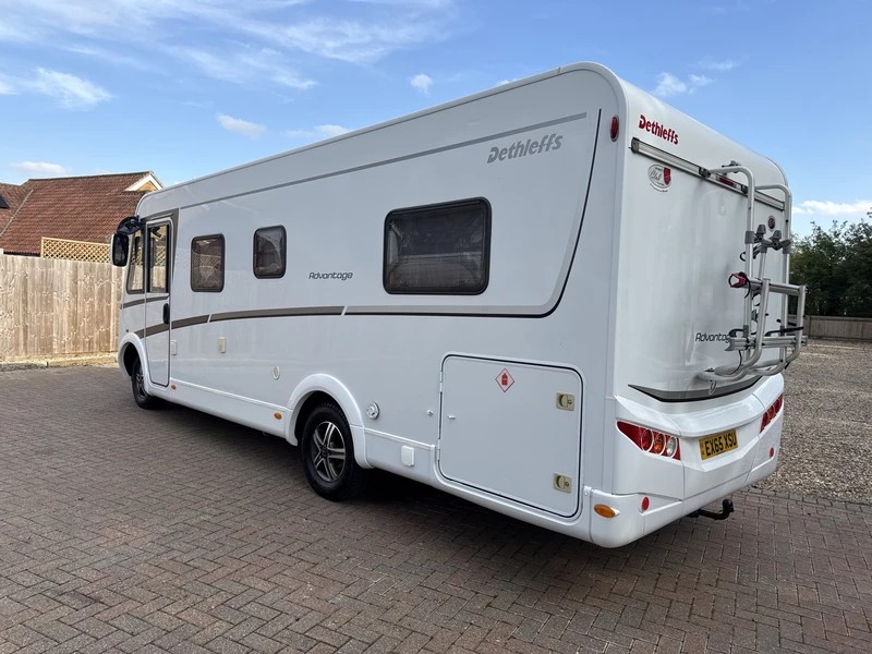 Dethleffs Advantage i7051 DBM 2015 for sale - Motorhomes & Caravans