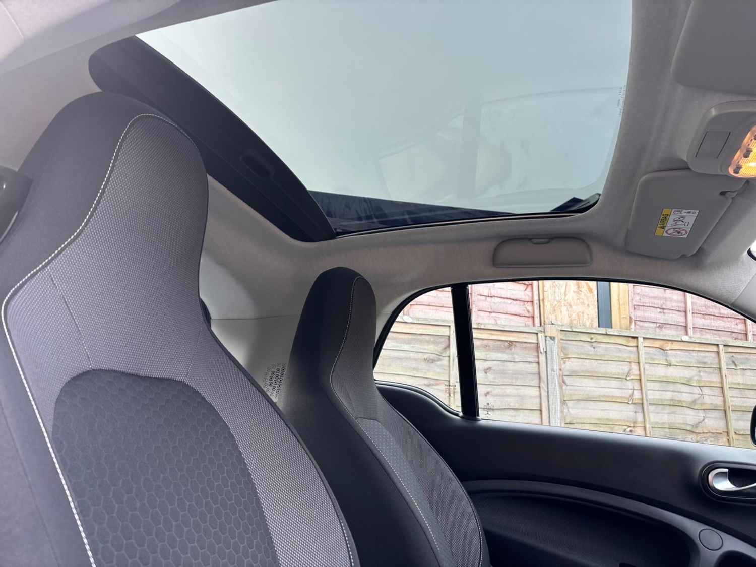 Smart ForTwo 2024 - Cars in Hillingdon