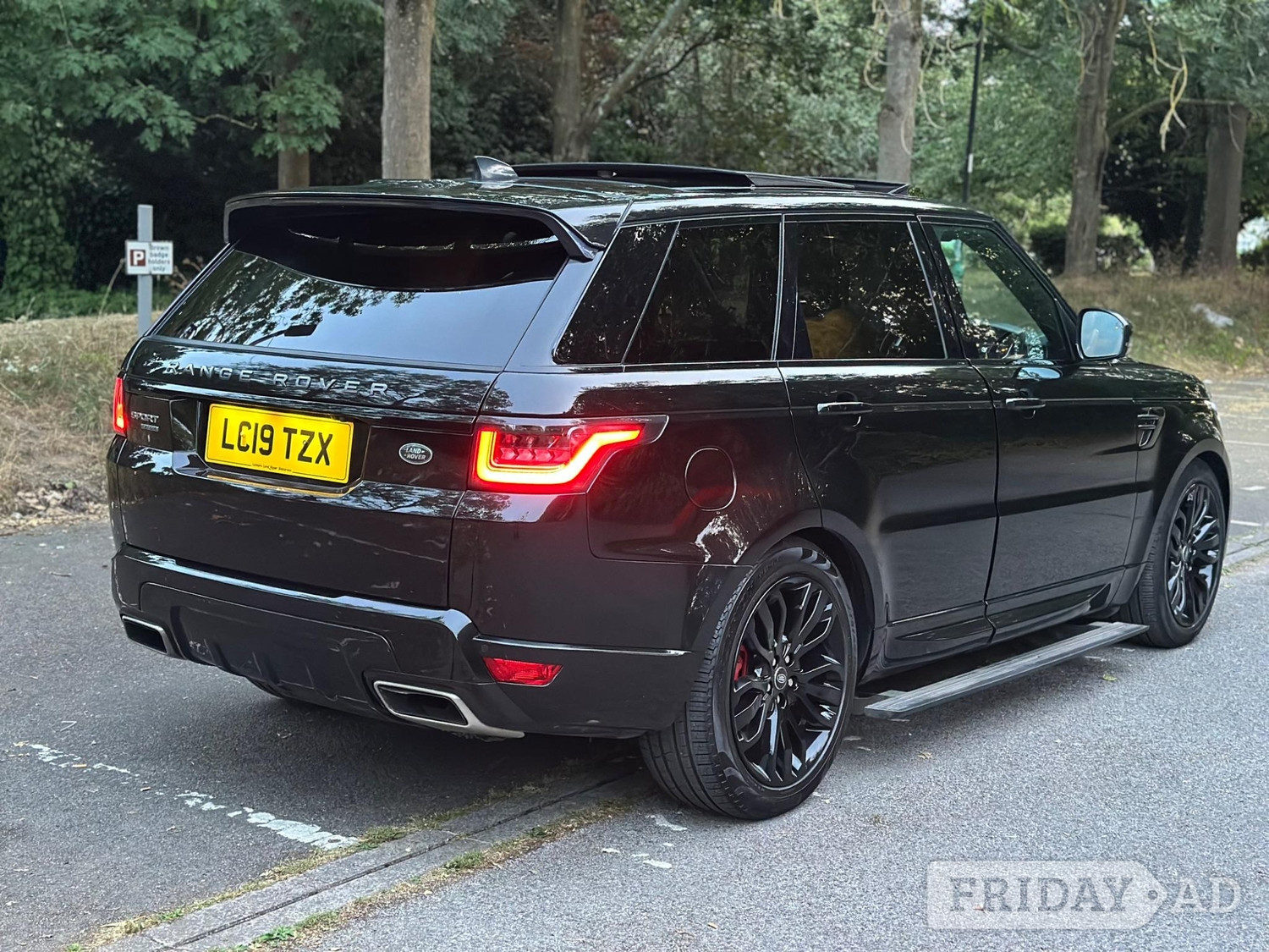 Land Rover Range Rover Sport 2019 - Cars in Uxbridge
