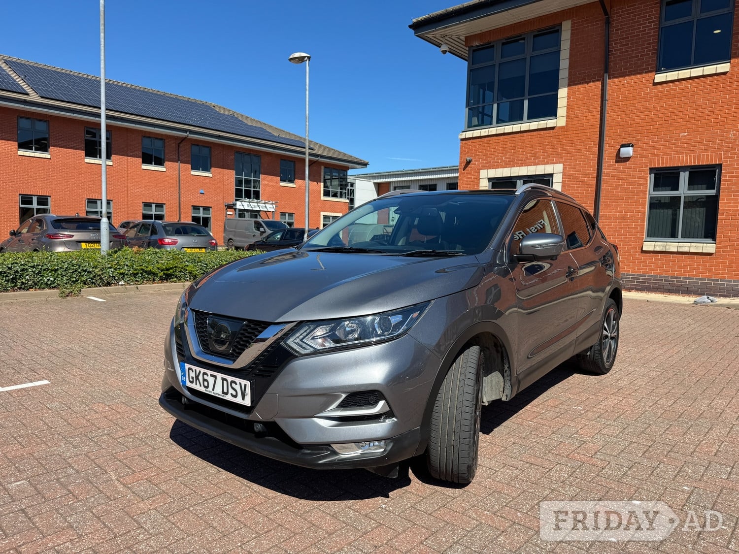 Nissan Qashqai 2017 - Cars in Nottingham