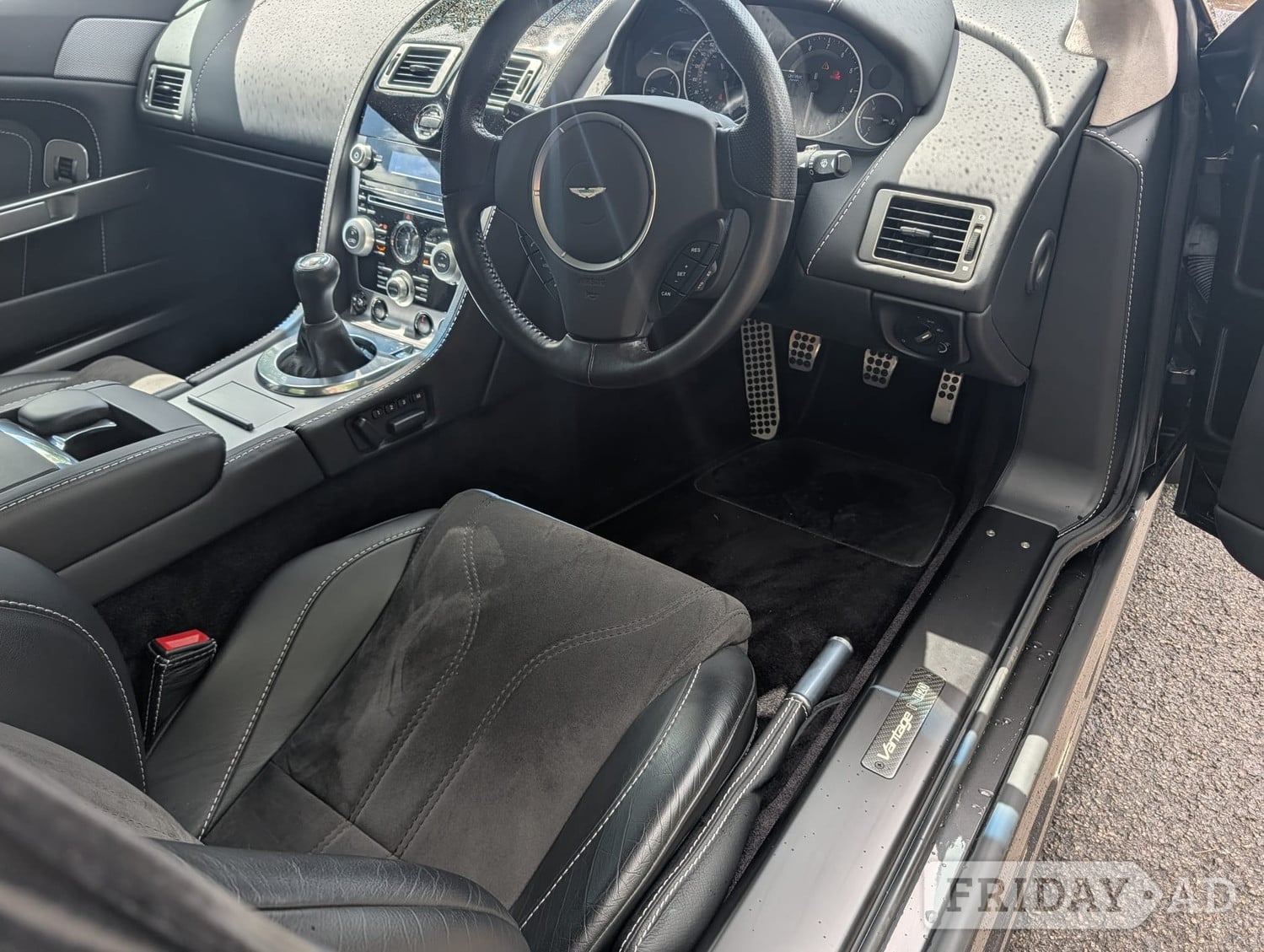 Aston Martin Vantage Bromley
