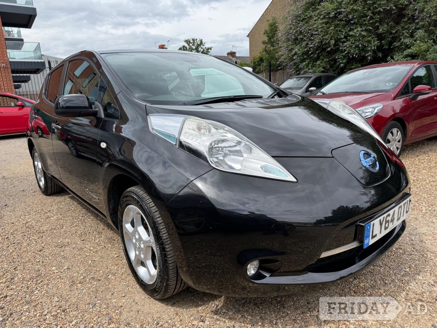 Nissan LEAF Slough