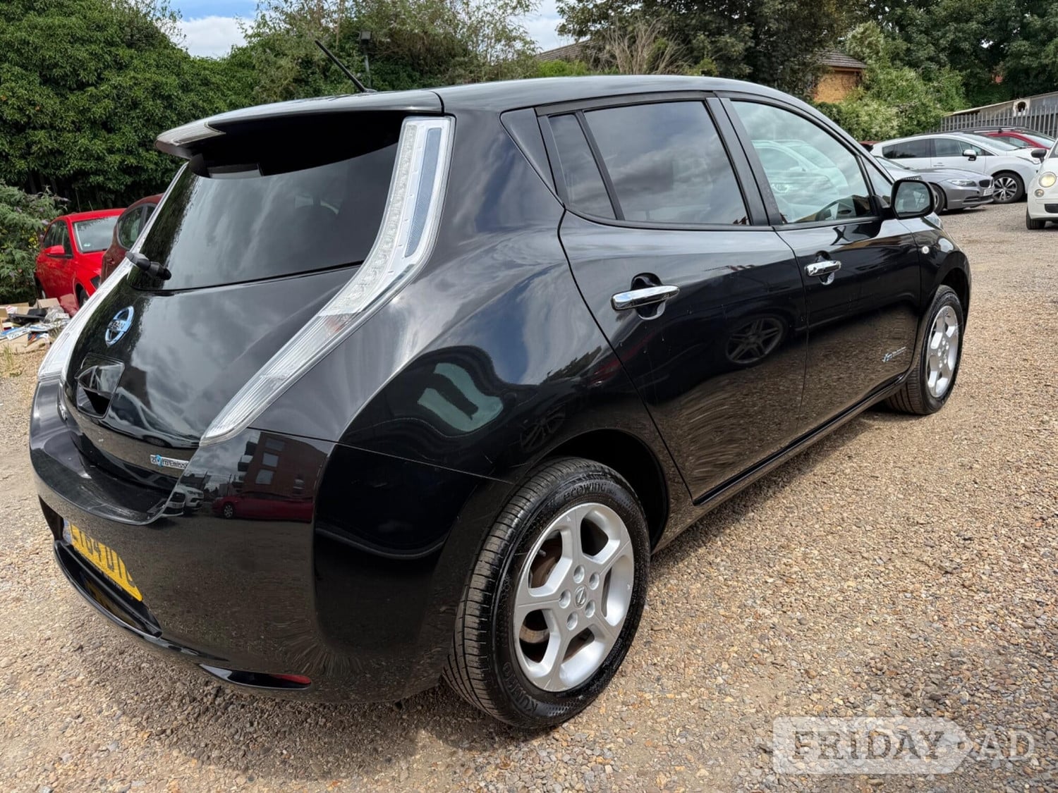 [ berth ]Nissan LEAF