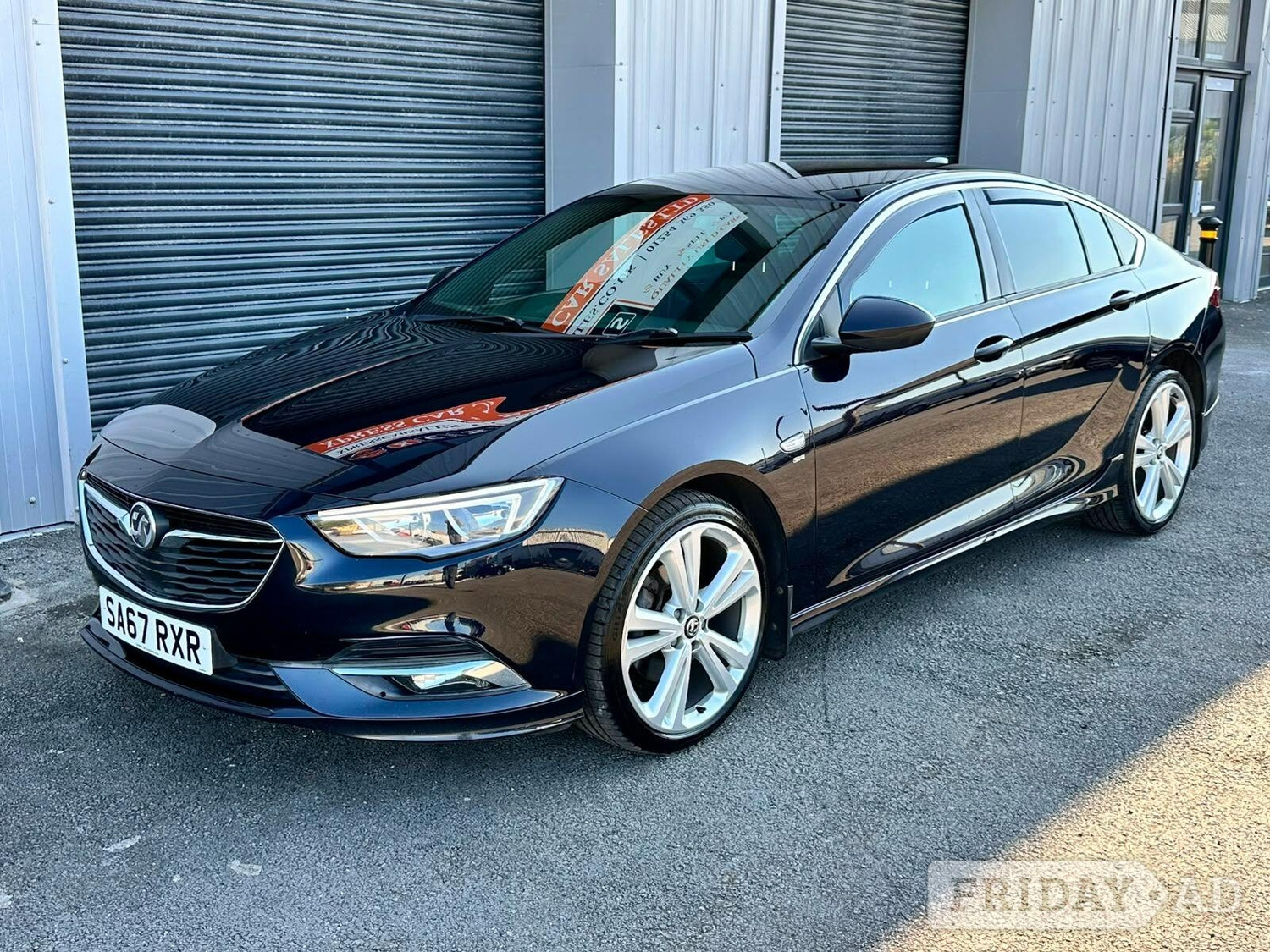[ berth ]Vauxhall Insignia