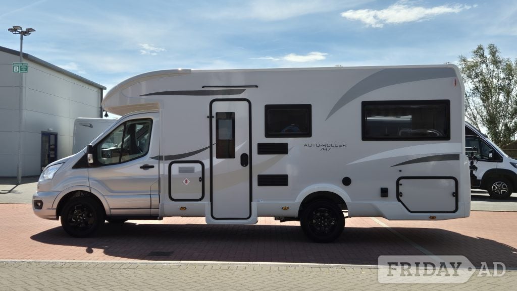 Roller Team Auto-Roller 747 2026 for sale - Motorhomes & Caravans