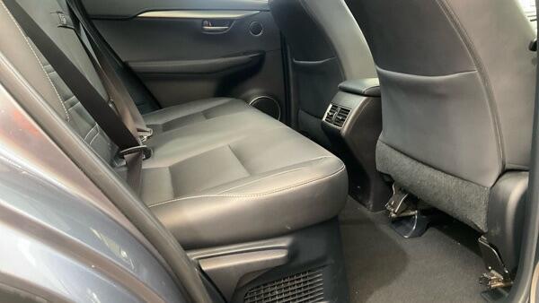 [ berth ]Lexus NX
