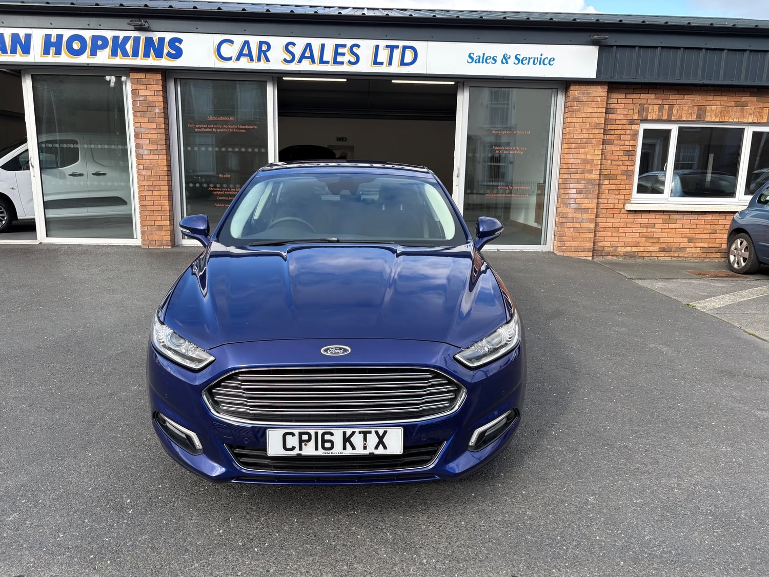 Ford Mondeo Llanon