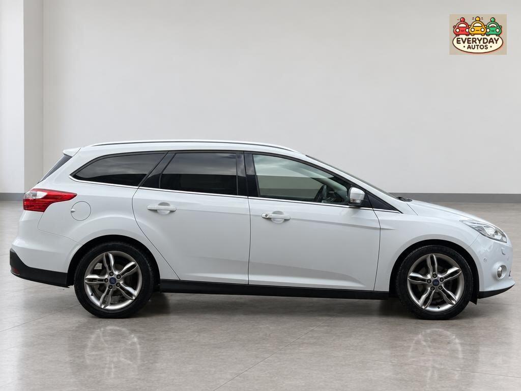 Ford Focus 2014 - Cars