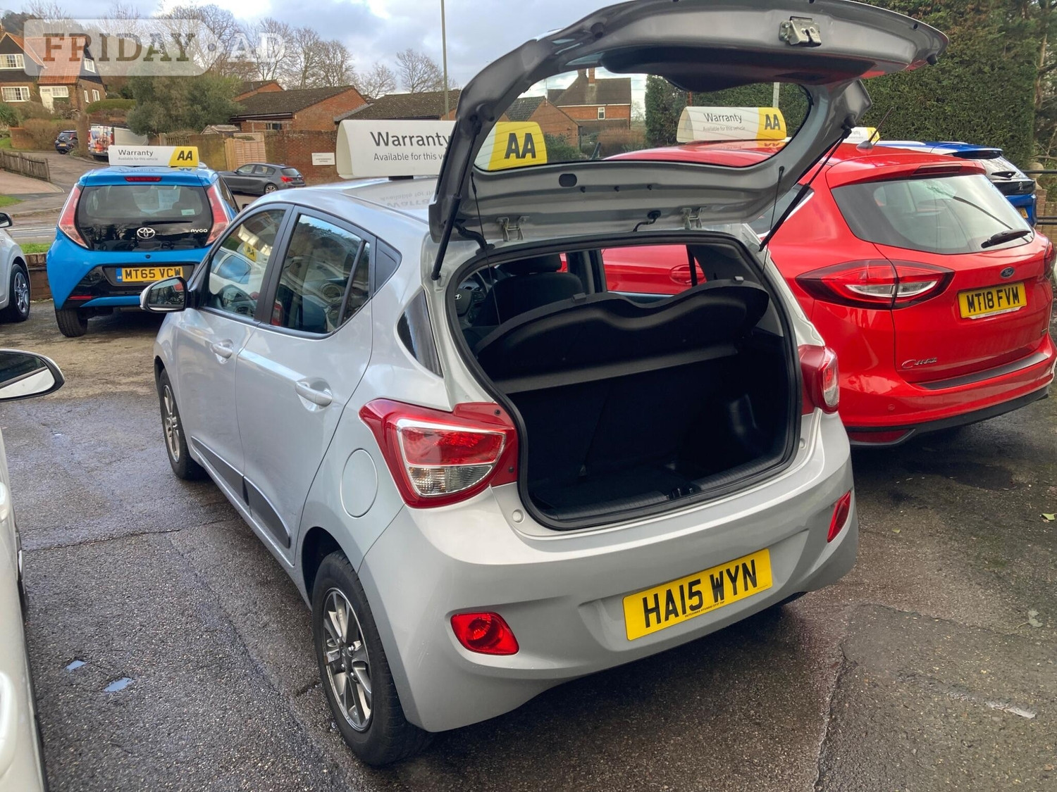 Hyundai i10 2015 - Cars