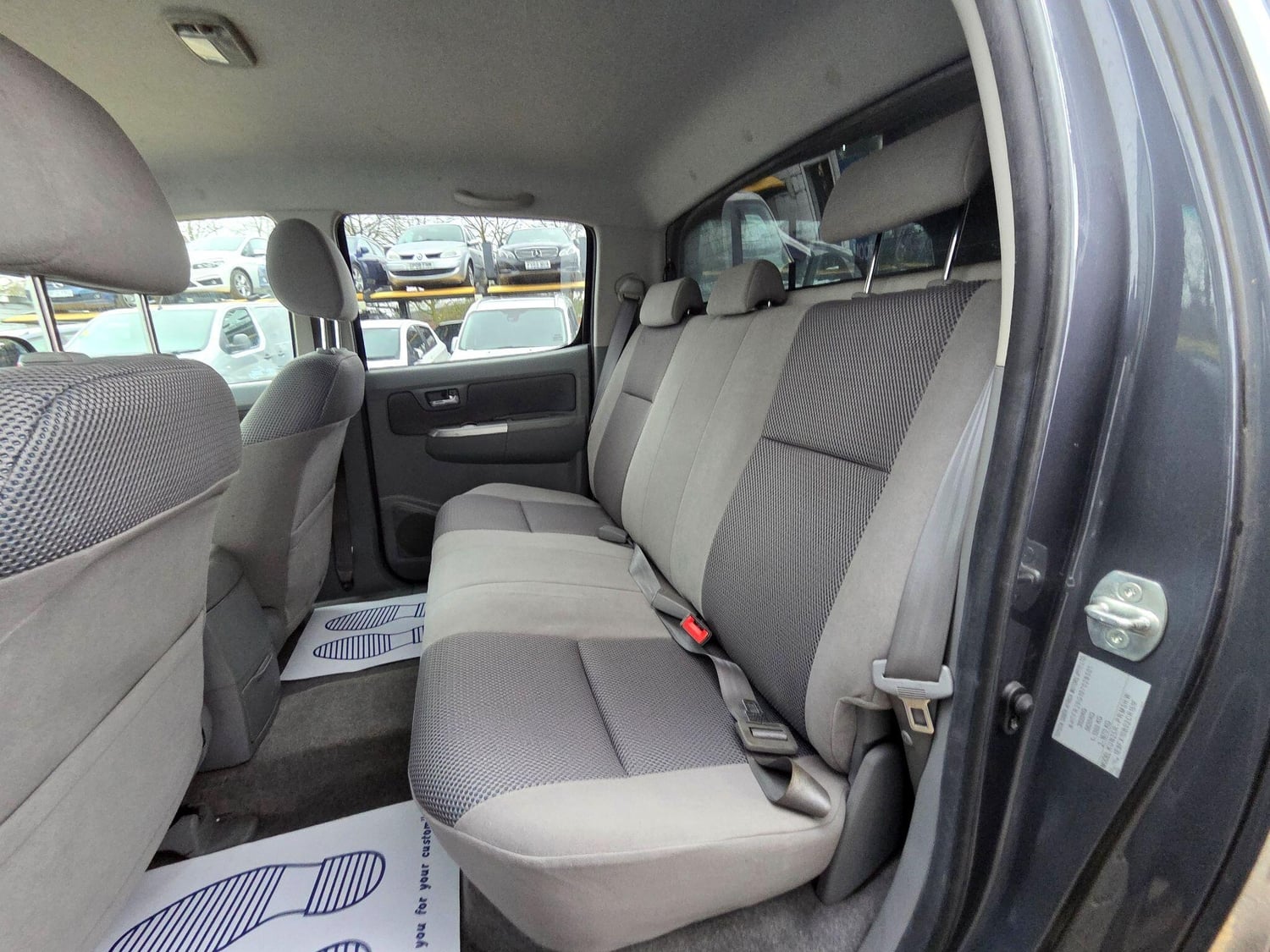 Toyota Hilux 2011 - Vans & Commercial Vehicles in Ashford