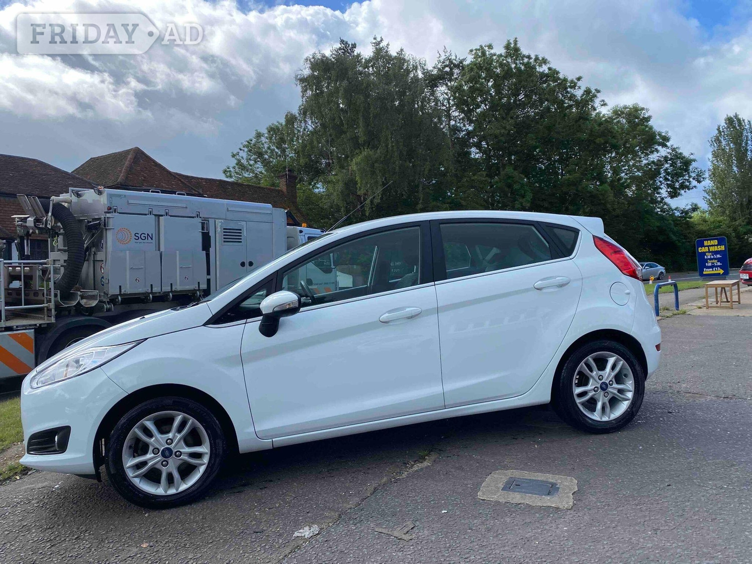 Ford Fiesta 2015 - Cars