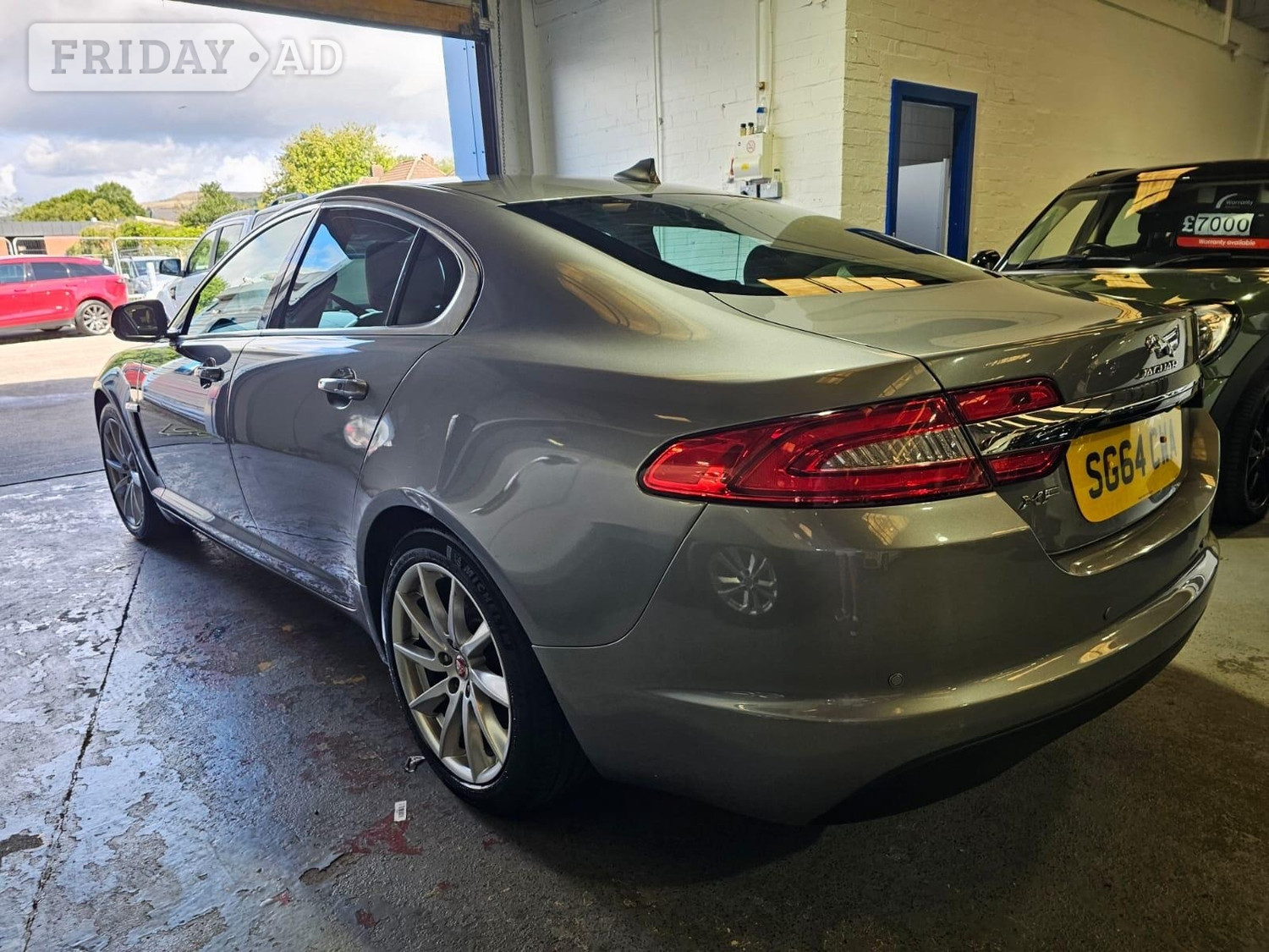 Jaguar XF 2014 - Cars in Pontypridd