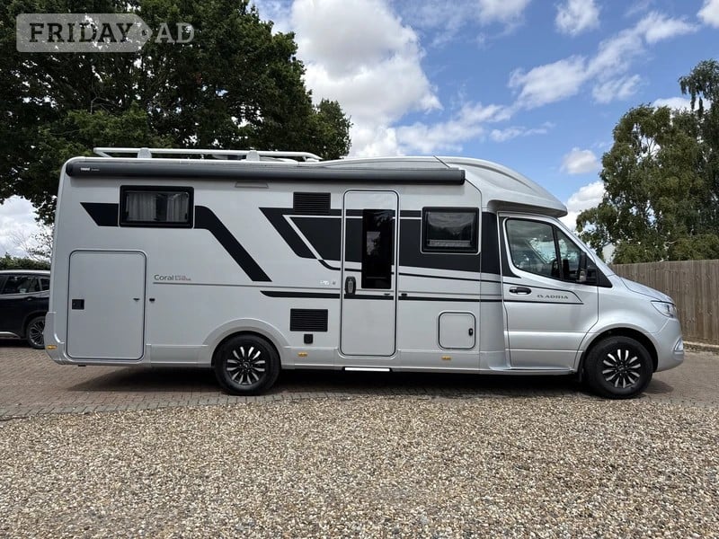 Adria CORAL SUPRME MB 670 DL Halstead