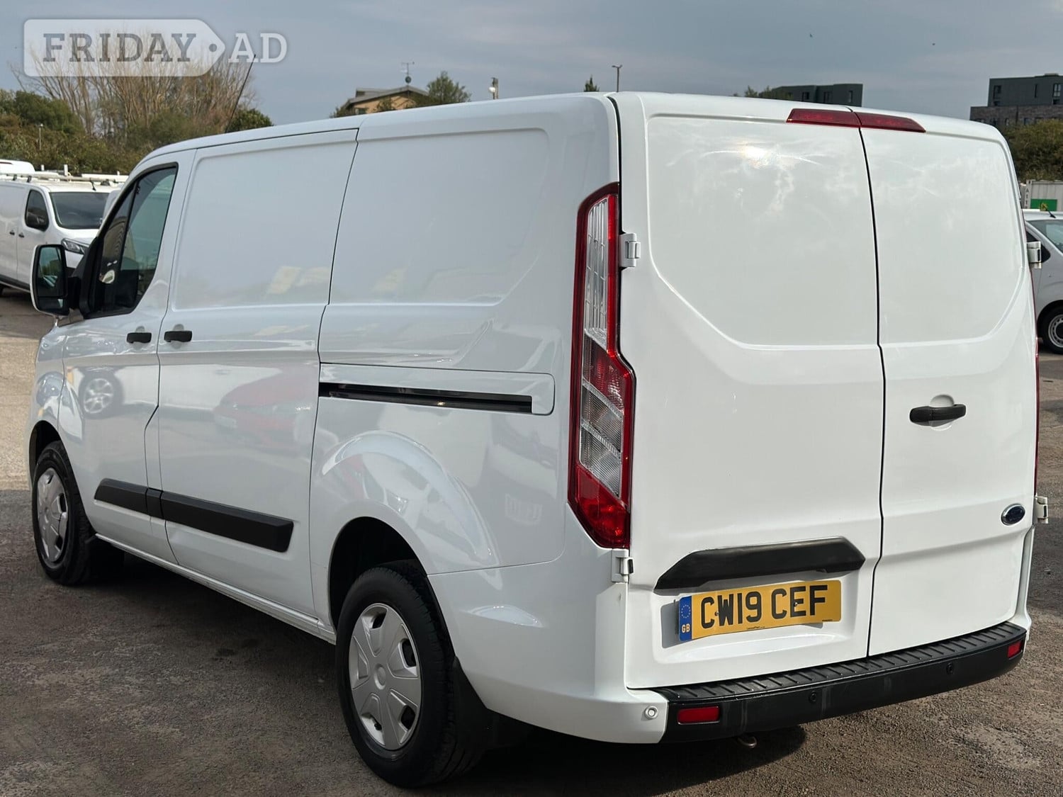 Ford Transit Custom 2019 - Vans & Commercial Vehicles
