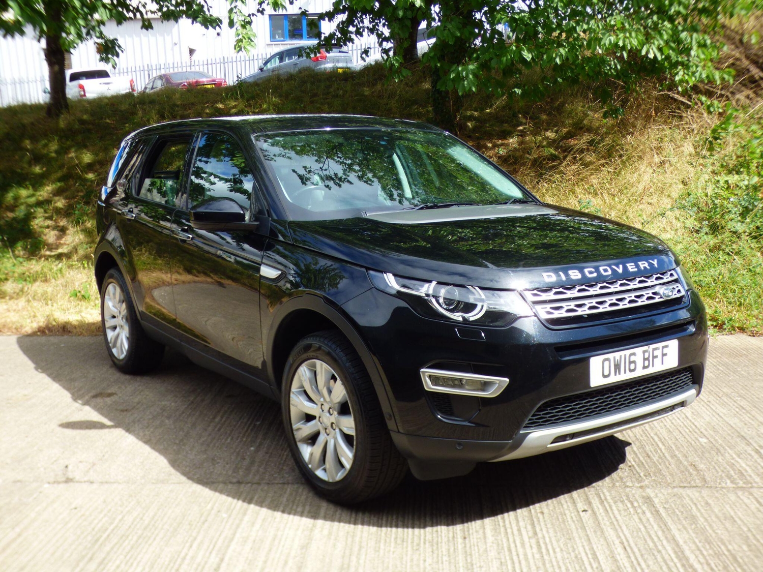 Land Rover Discovery Sport 2016 - Cars in Bradford