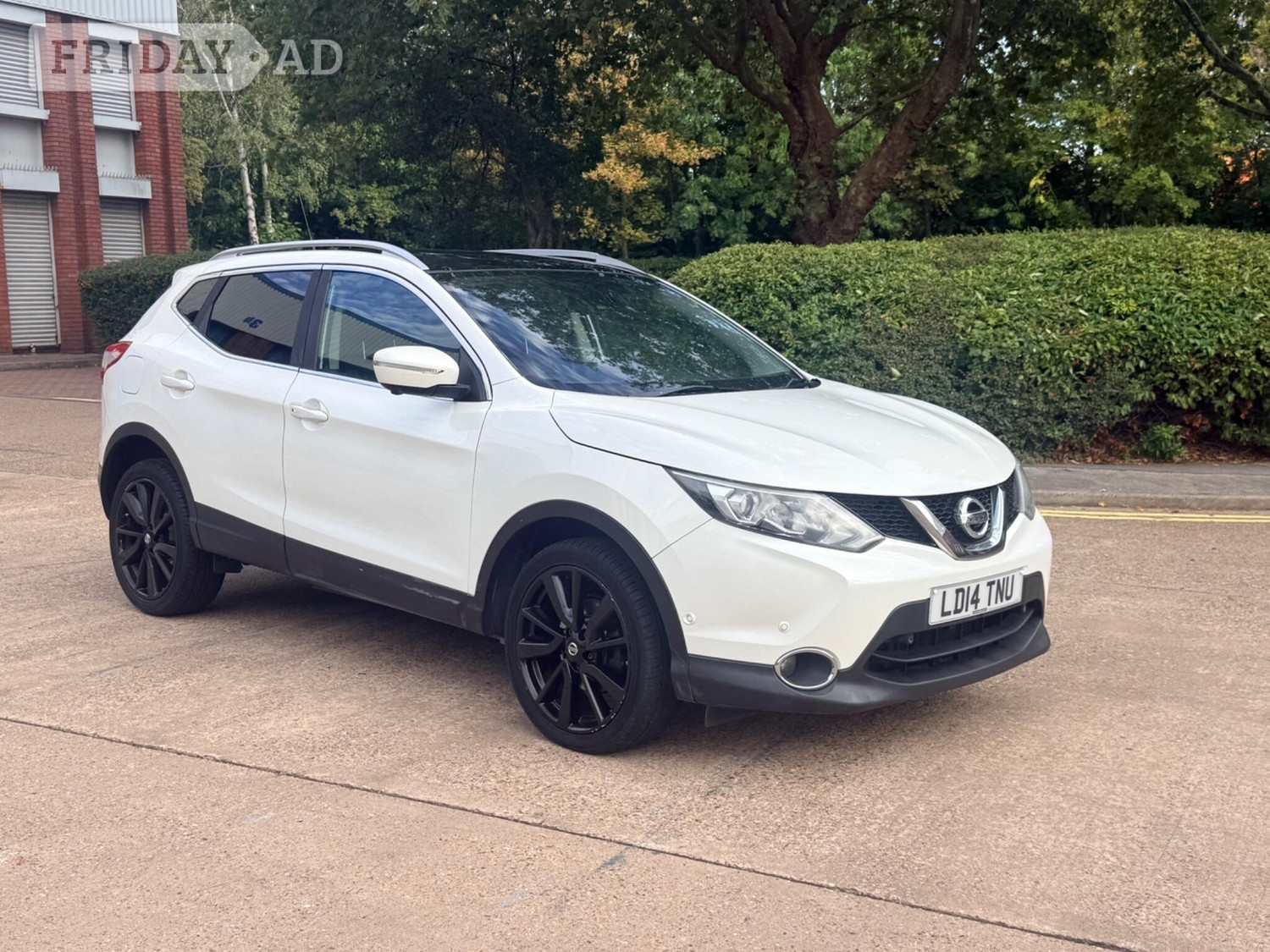 Nissan Qashqai 2014 in Birmingham