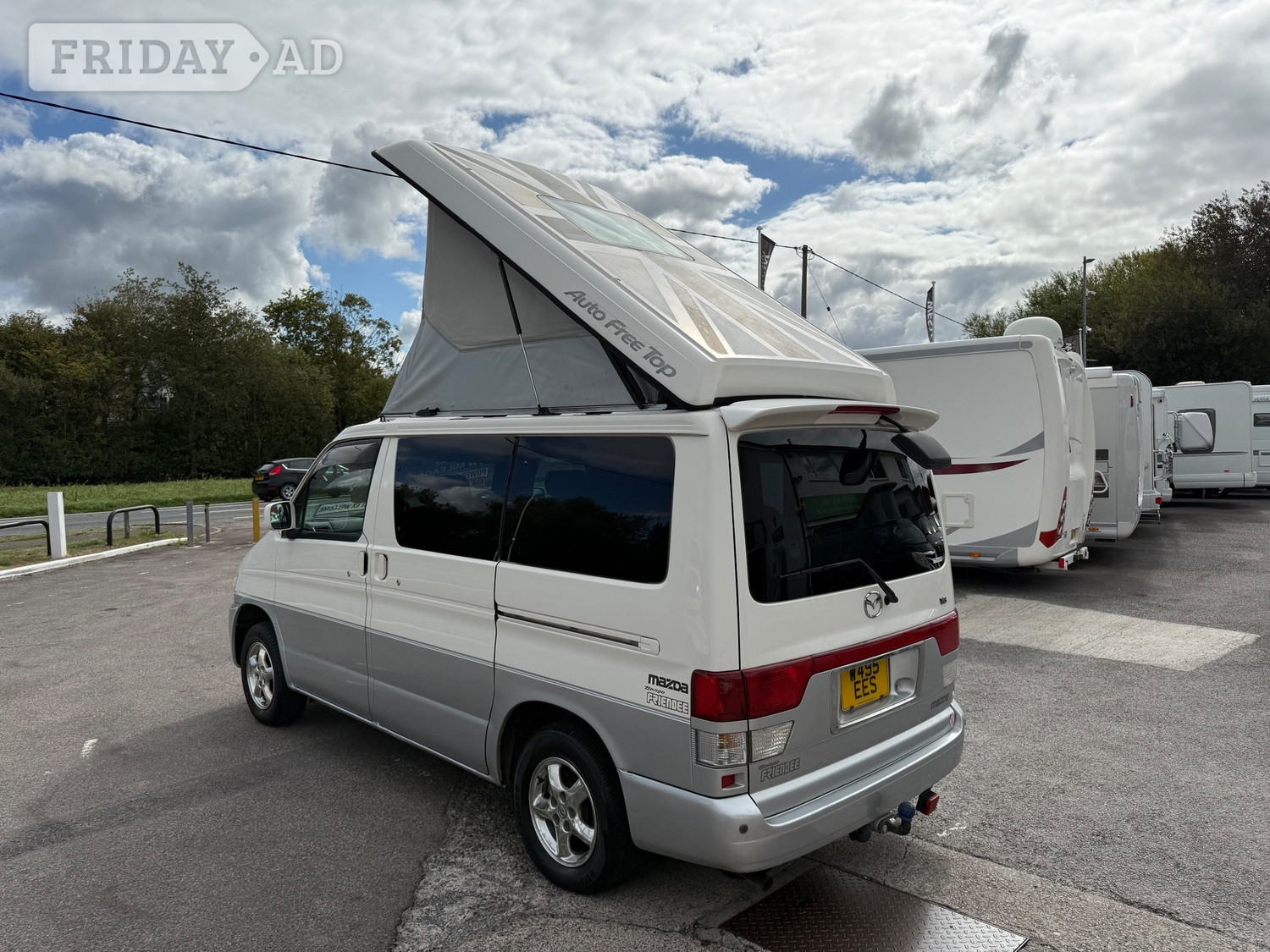 [ berth ]Mazda Bongo