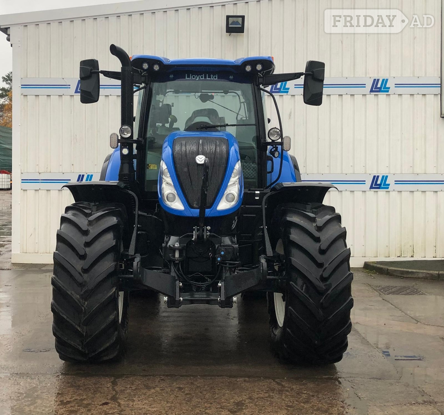 [ berth ]New Holland T6.180