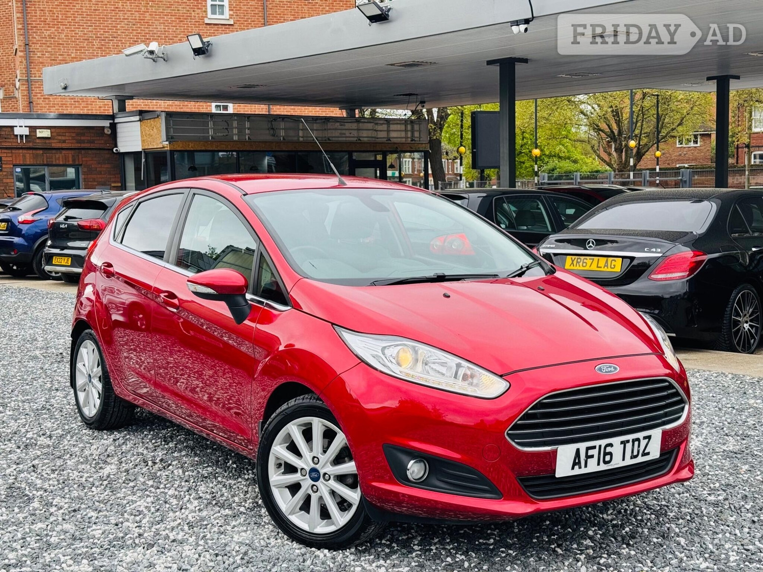 [ berth ]Ford Fiesta