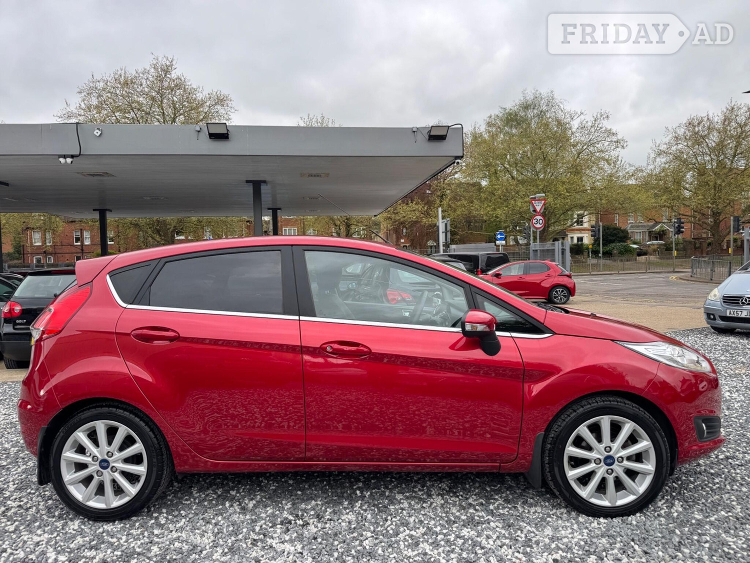 Ford Fiesta 2016 - Cars