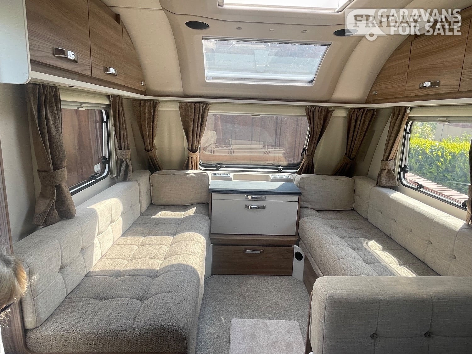 Swift Sprite Super Quattro DB 2022 - Motorhomes & Caravans in Oswestry