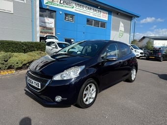 Peugeot 208 2015