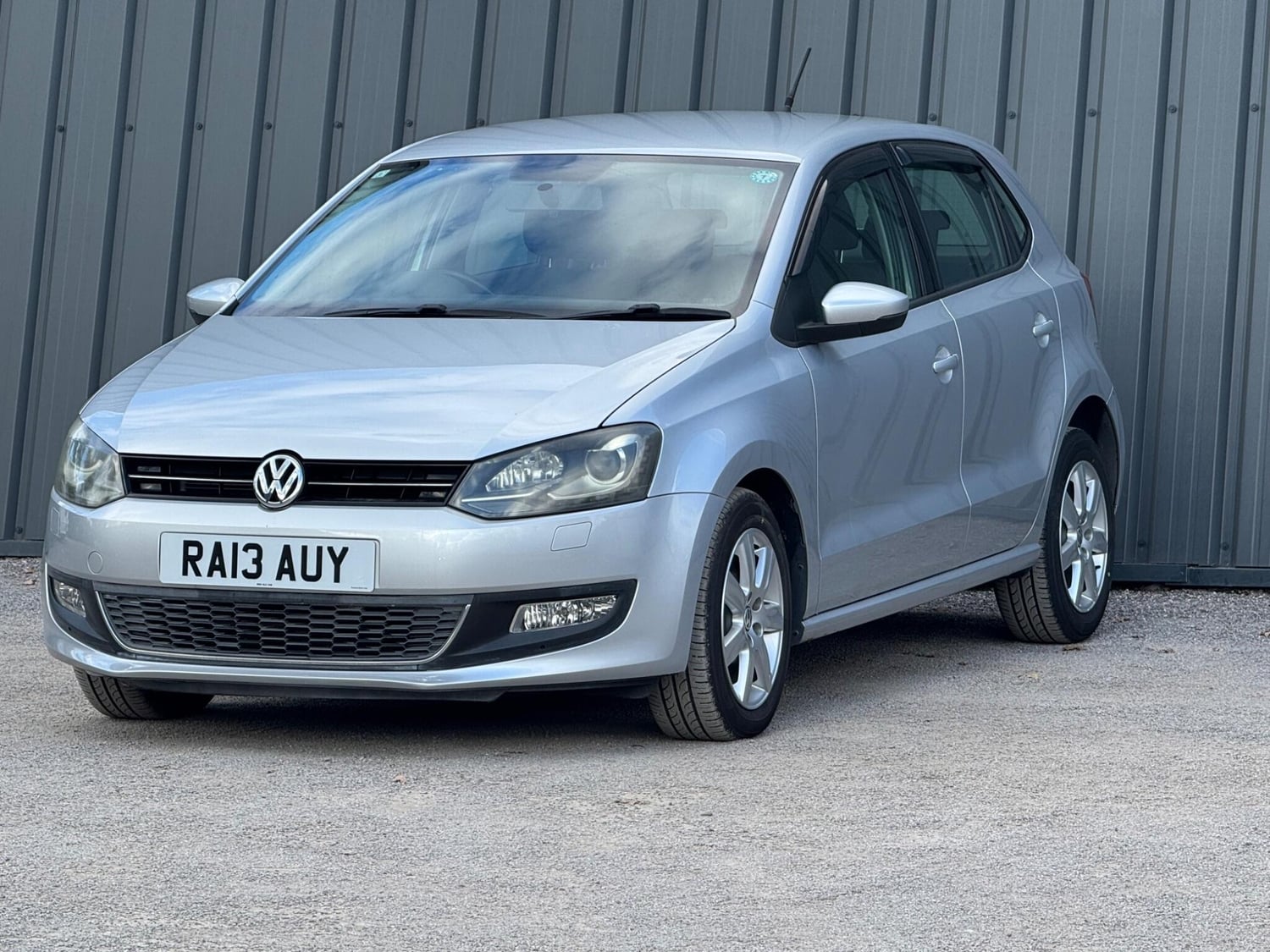 [ berth ]Volkswagen Polo