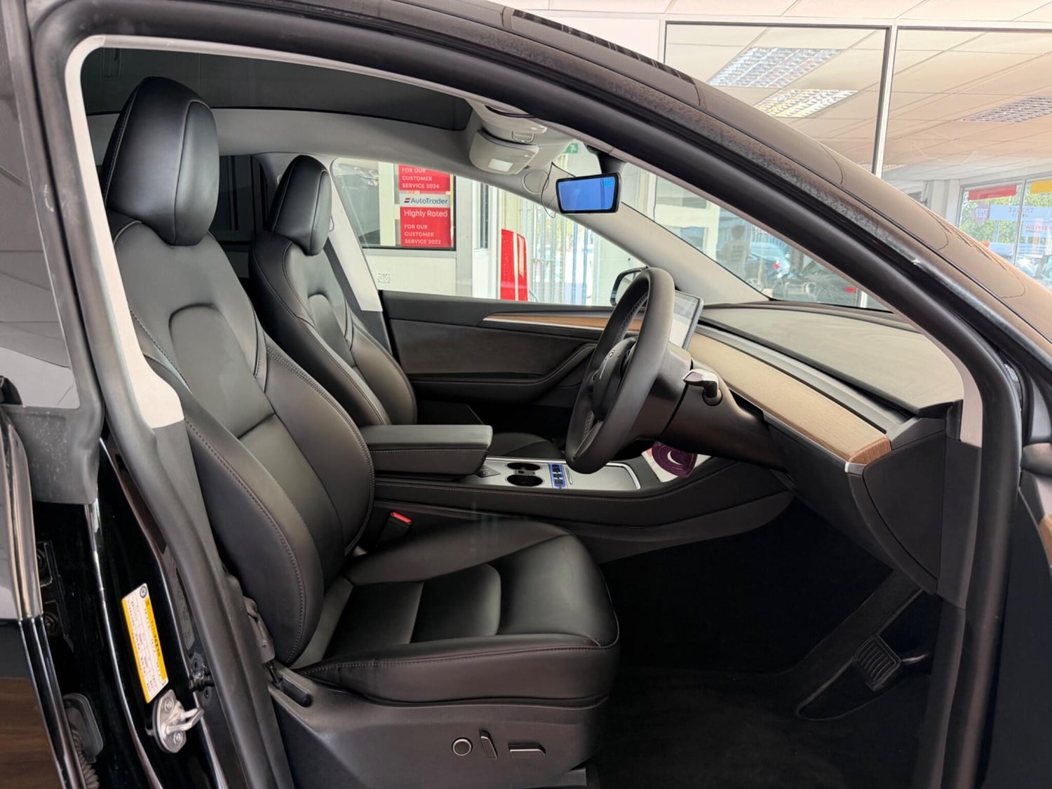 Tesla Model Y 2023 - Cars in Sandhurst