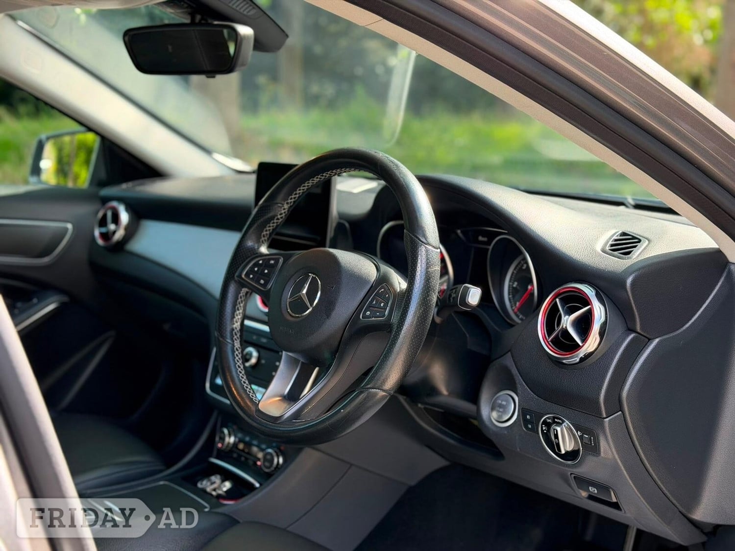 Mercedes-Benz GLA Uxbridge