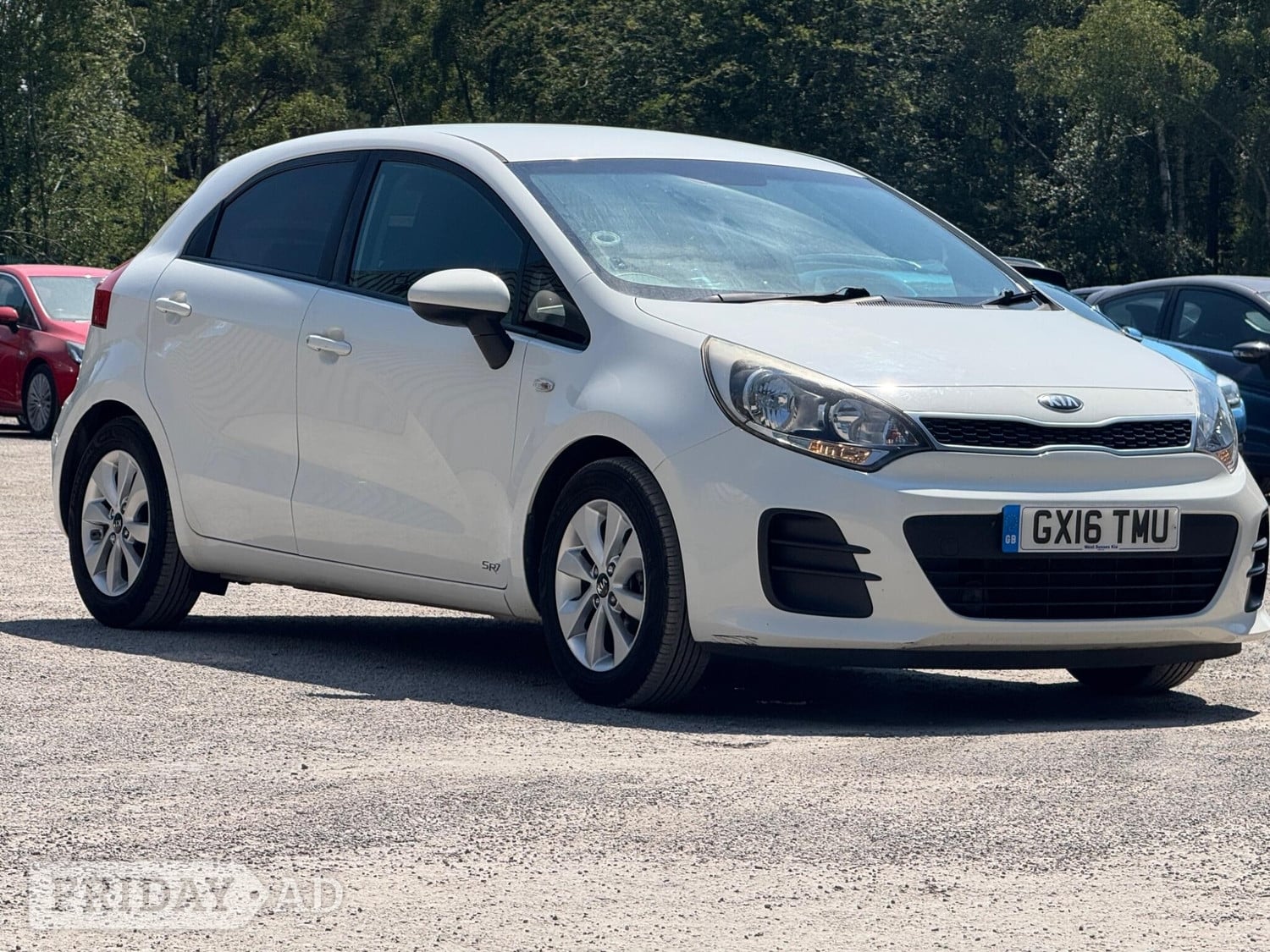 Kia Rio 2016 - Cars in Farnham