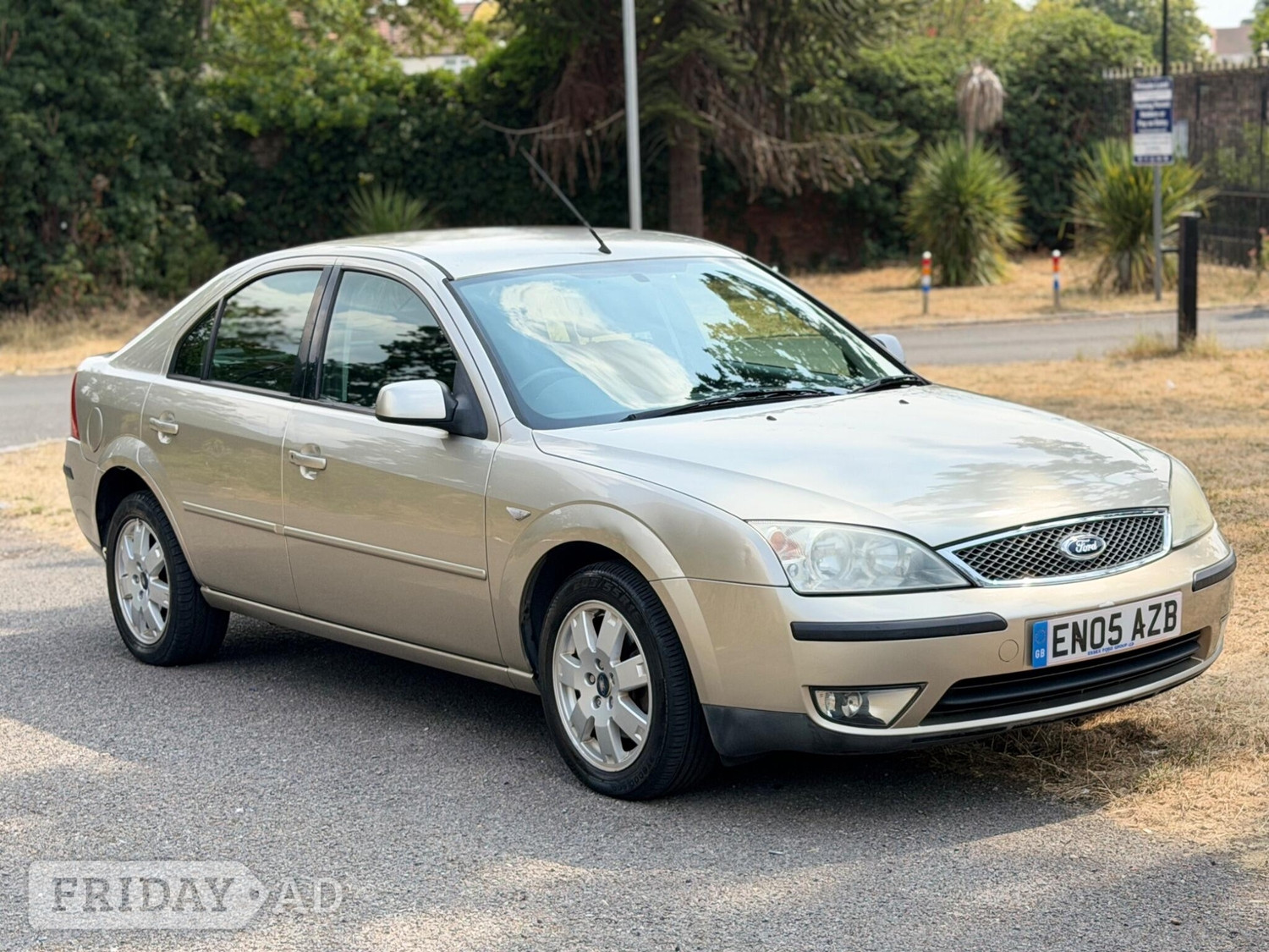 [ berth ]Ford Mondeo
