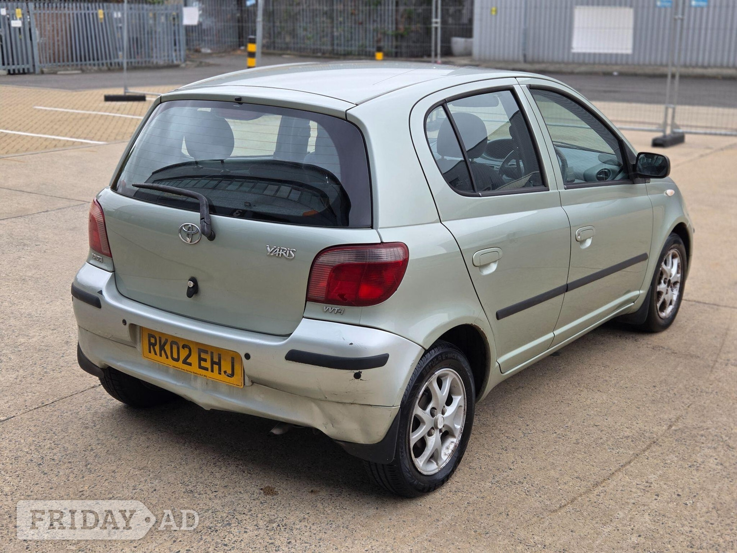 [ berth ]Toyota Yaris
