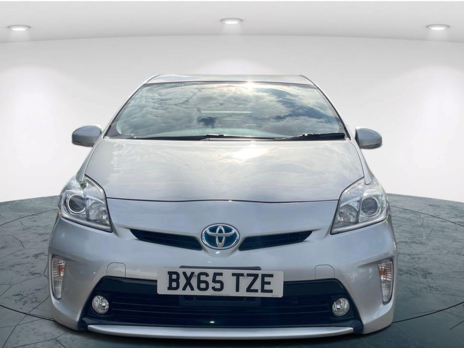 [ berth ]Toyota Prius