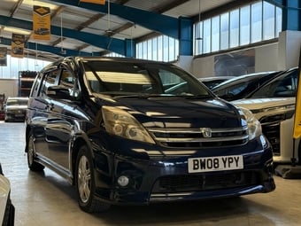 Toyota ISIS 2008