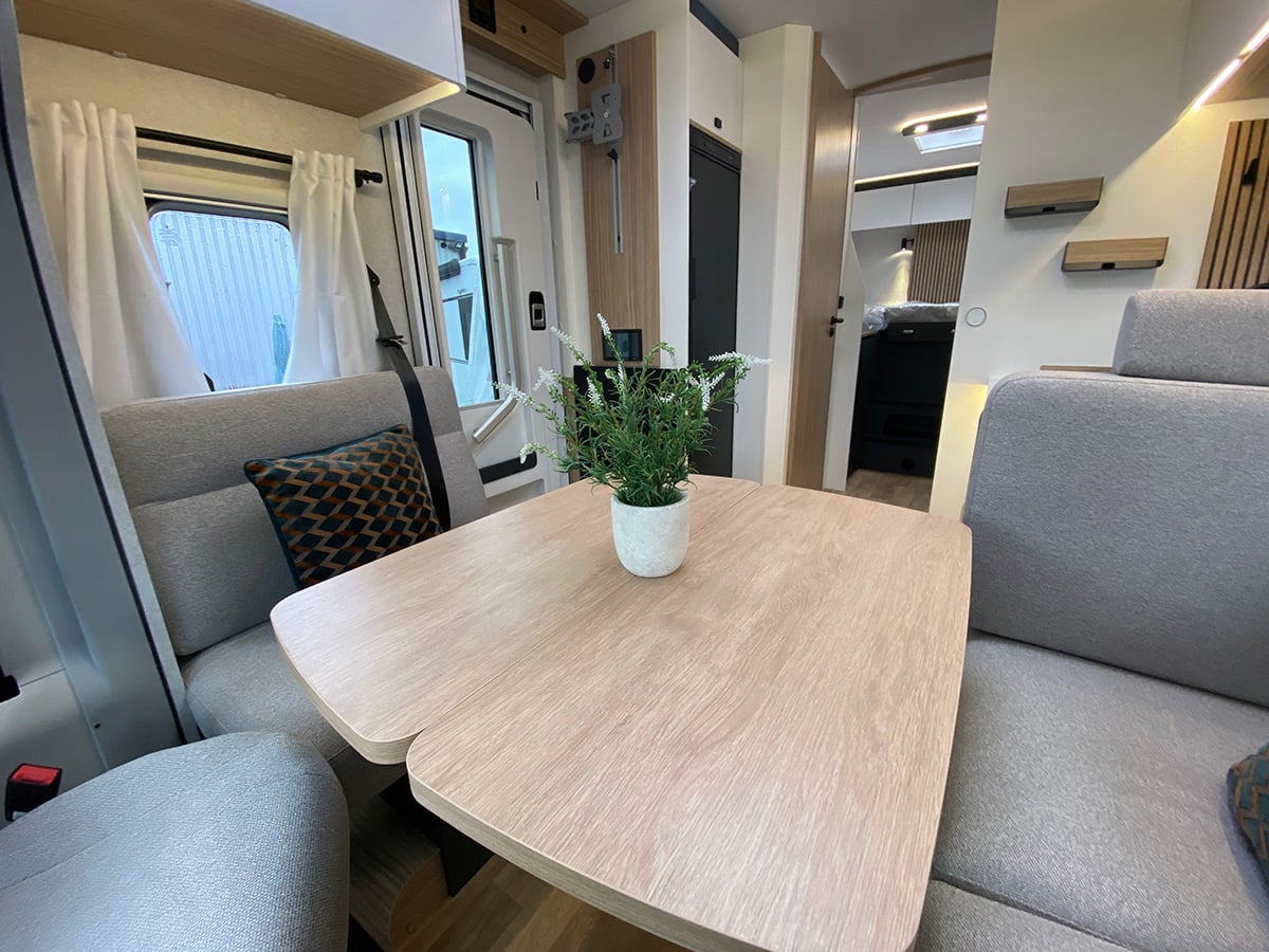 Pilote Pacific P720FGJ Expression 2026 for sale - Motorhomes & Caravans