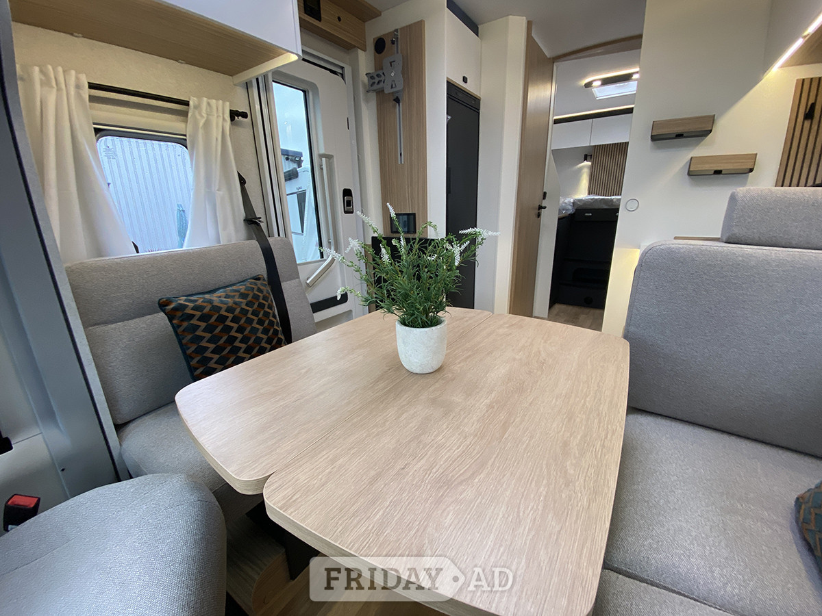 Pilote Pacific P720FGJ Expression 2026 for sale - Motorhomes & Caravans
