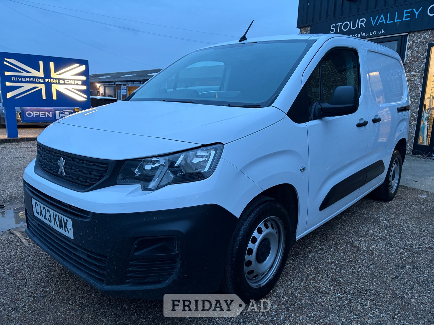 [ berth ]Peugeot Partner
