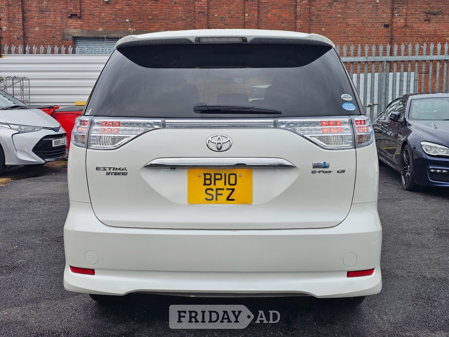 Toyota Estima 2010 - Cars in Coventry