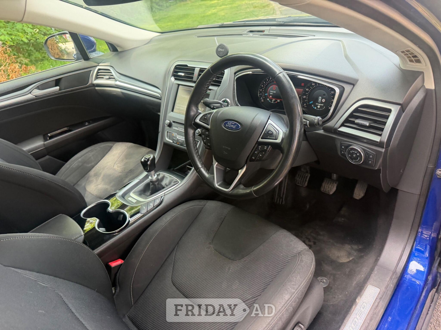 Ford Mondeo 2015 - Cars