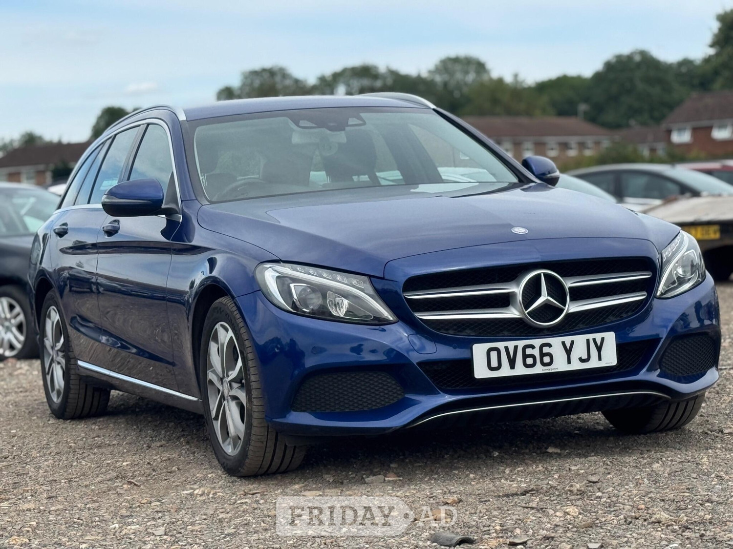 [ berth ]Mercedes-Benz C Class