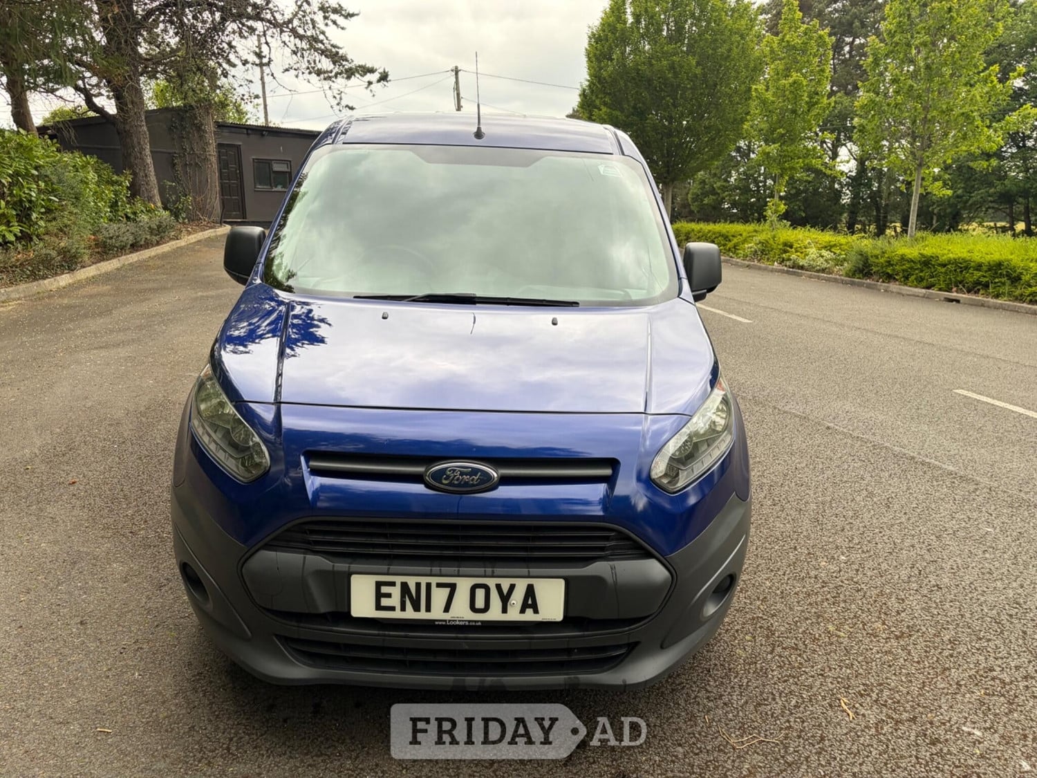 Ford Transit Connect 2017 - Vans & Commercial Vehicles in Hook