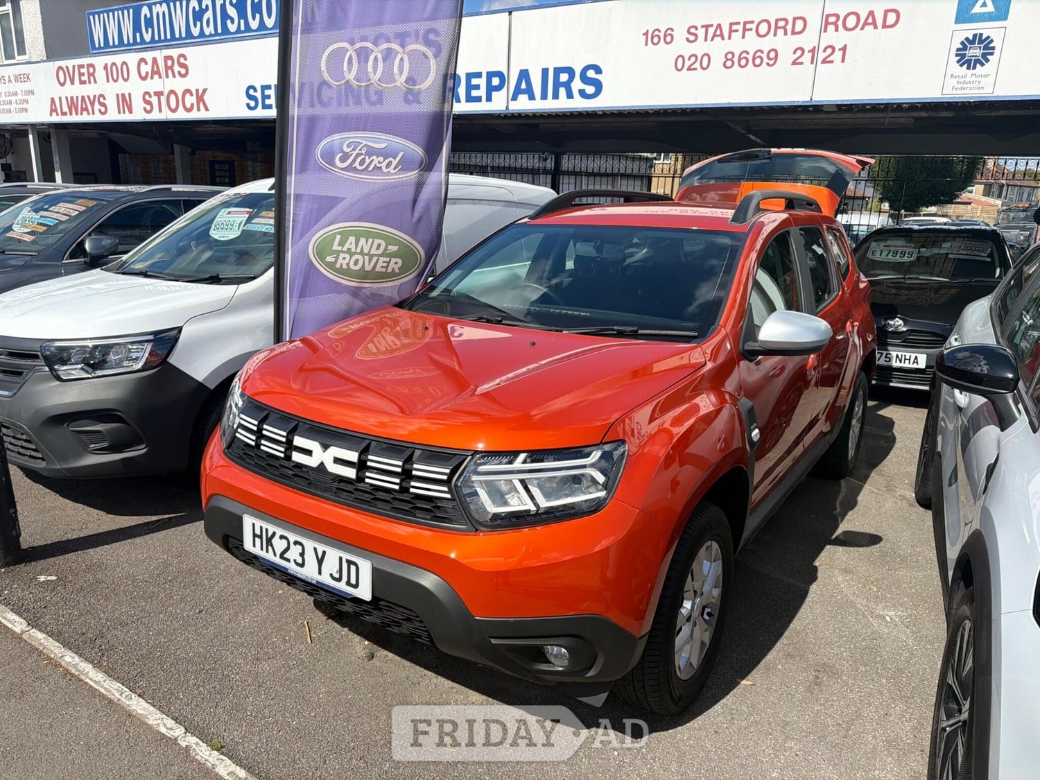 Dacia Duster 2023 in Sutton