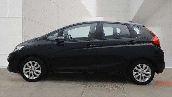 Honda Jazz 2018 - Cars